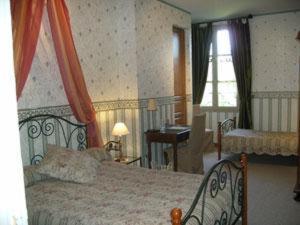 Relais Saint Louis, Logis Hotell Belleme Exteriör bild